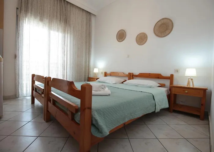 Il Centro Ξενοδοχείο με διαμερίσματα Ποτός